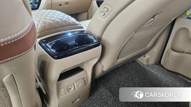 Kia The New Carnival id 4672391 из Кореи 10