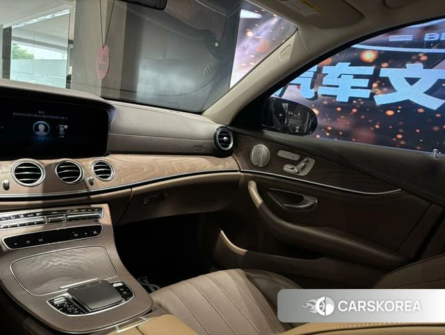 Mercedes-Benz E-class id 4320791 из Китая 10