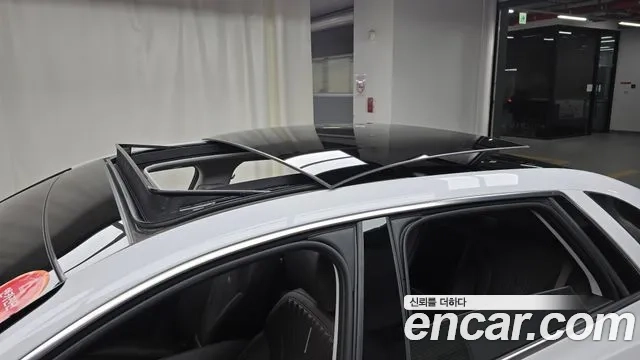 Hyundai Grandeur (GN7) id 2954344 из Кореи 10