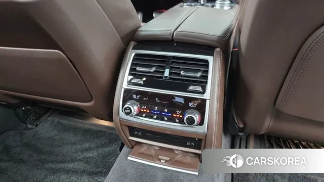 BMW 7 Series (G11) id 3060649 из Кореи 10