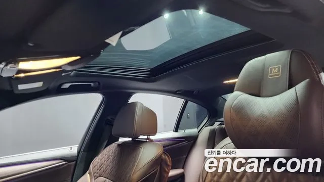 BMW 5 Series (G30) id 2896220 из Кореи 10