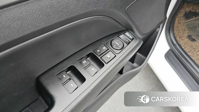 Hyundai Avante AD id 3845792 из Кореи 10