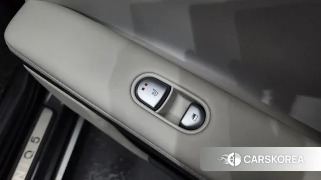 Hyundai Ionic 5 id 3635228 из Кореи 10