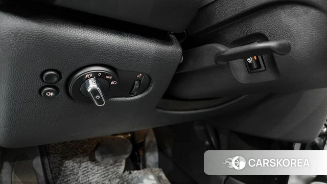 Mini Cooper S Convertible id 4322629 из Кореи 10
