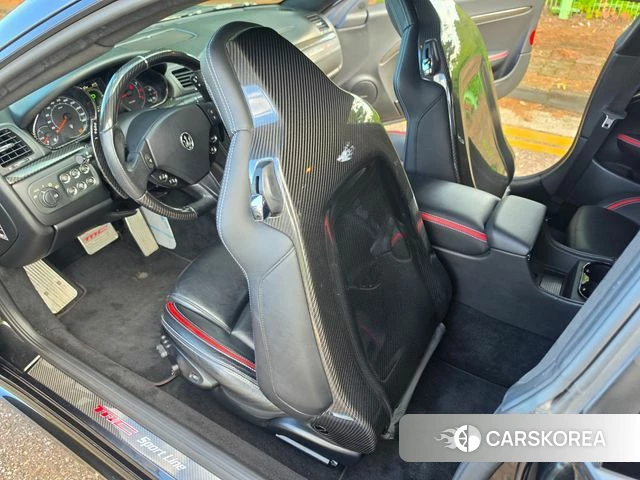 Maserati GranTurismo id 4677969 из Кореи 10