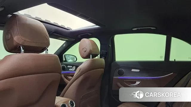 Mercedes-Benz E-Class W213 id 3405542 из Кореи 10