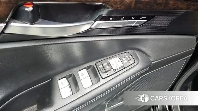 Genesis G90 id 3459788 из Кореи 10