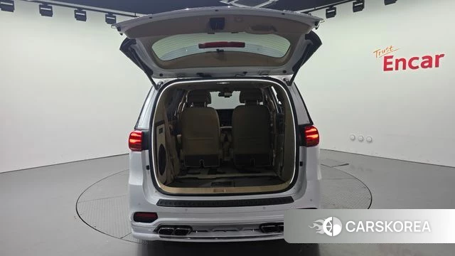 Kia The New Carnival id 4595178 из Кореи 10