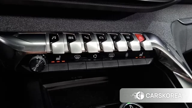 Peugeot 5008 second generation id 3362326 из Кореи 10