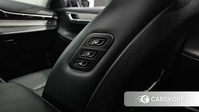 Hyundai The New Grandeur IG id 3954556 из Кореи 10