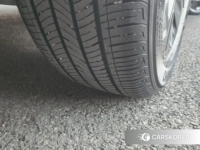 Hyundai Avante Hybrid (CN7) id 3644101 из Кореи 10