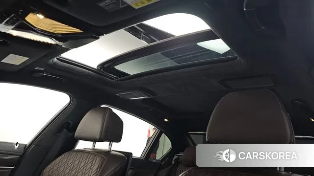 BMW 7 Series (G11) id 3439479 из Кореи 10