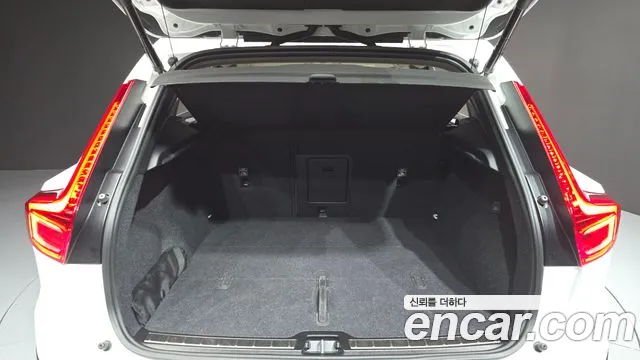 Volvo XC40 id 2735729 из Кореи 10