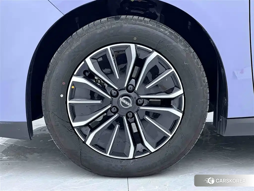 Nissan N6 id 4538709 из Китая 10