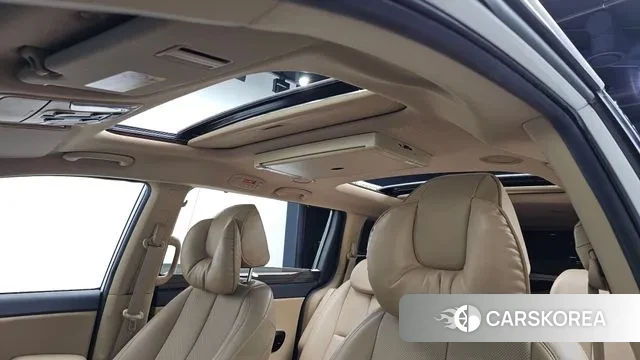 Kia The New Carnival id 3641412 из Кореи 10