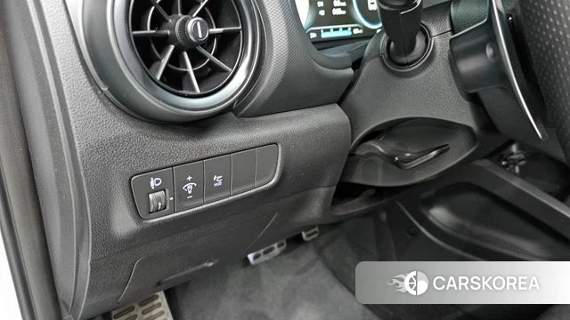 Hyundai The New Kona id 4534309 из Кореи 10