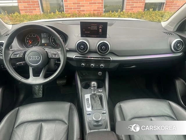 Audi Q2L id 4259468 из Китая 10