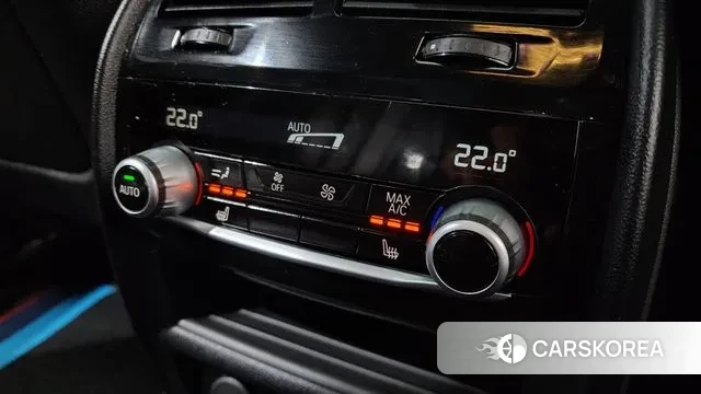 BMW 5 Series (G30) id 3691668 из Кореи 10