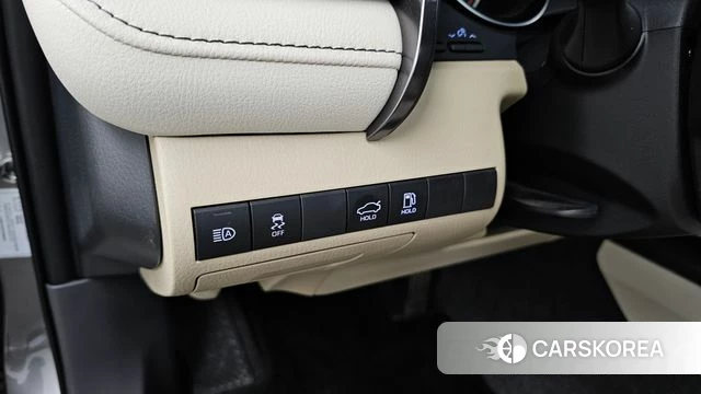 Toyota Camry (XV70) id 4670478 из Кореи 10