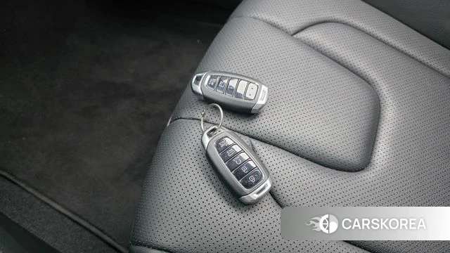 Hyundai Avante (CN7) id 4344980 из Кореи 10