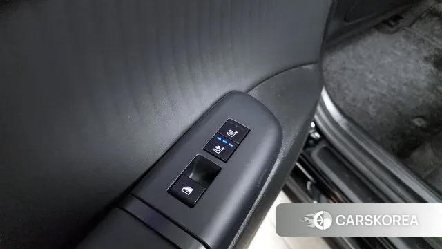 Hyundai Grandeur (GN7) id 3492302 из Кореи 10