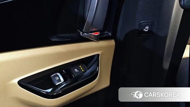 Kia Carnival 4th generation id 3165757 из Кореи 10