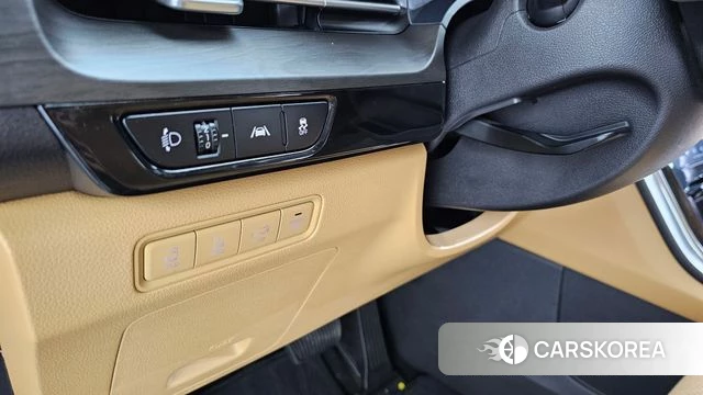 Kia Carnival 4th generation id 4338732 из Кореи 10