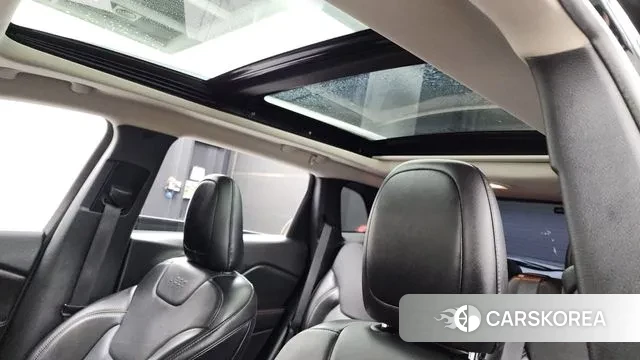 Jeep Cherokee (KL) id 3145251 из Кореи 10