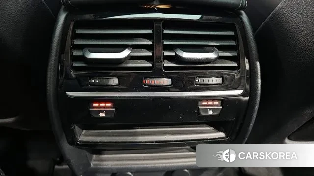 BMW 5 Series (G30) id 3563130 из Кореи 10