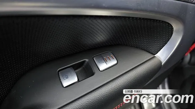 Genesis The New G70 id 2677419 из Кореи 10