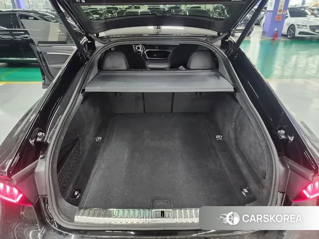 Audi S7 (4K) id 3340291 из Кореи 10