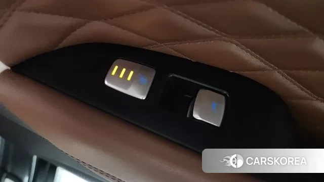 Genesis G70 id 3656934 из Кореи 10