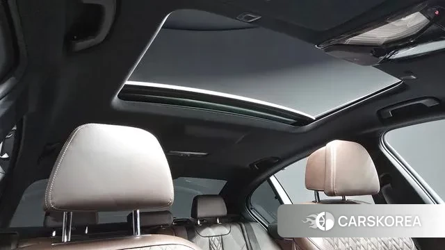 BMW 5 Series (G30) id 3467898 из Кореи 10