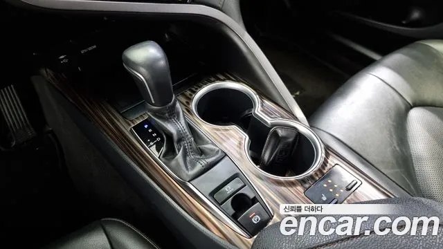 Toyota Camry (XV70) id 2687990 из Кореи 10