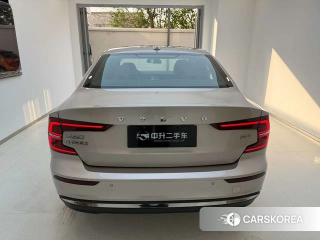 Volvo S60 id 4211001 из Китая 10
