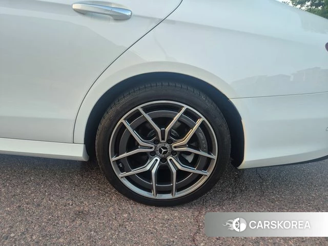 Mercedes-Benz E-Class W213 id 4324075 из Кореи 10