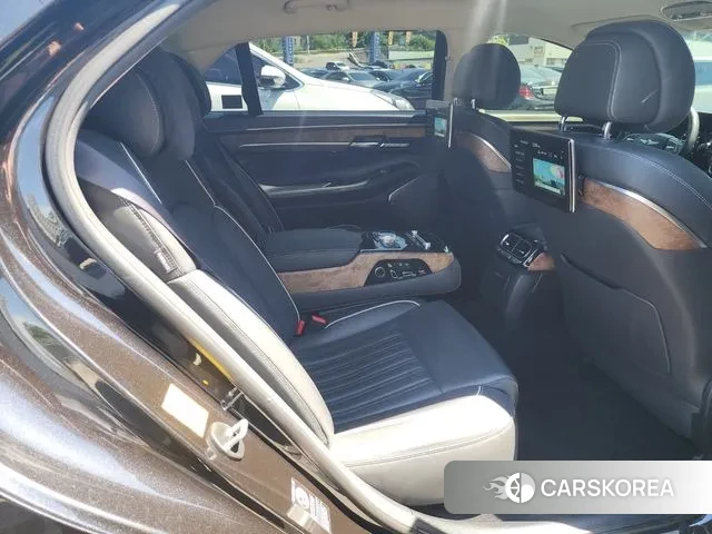 Genesis G90 id 3188210 из Кореи 10