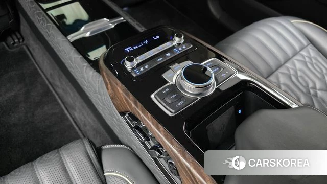 Genesis G90 id 4764759 из Кореи 10