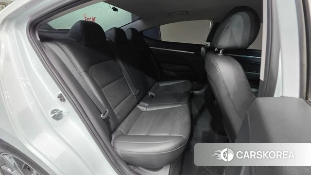 Hyundai The New Avante AD id 4268946 из Кореи 10