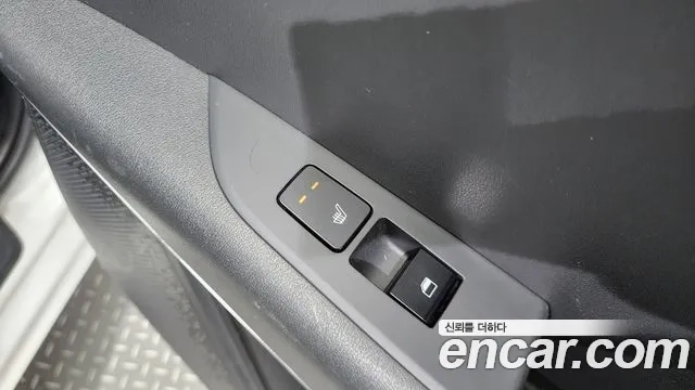 Kia Di Ol Nu Niro id 2874535 из Кореи 10