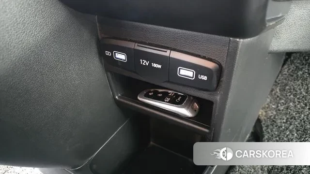 Hyundai Staria id 3702338 из Кореи 10