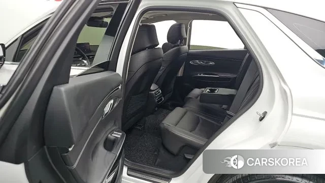 Genesis GV70 id 3591844 из Кореи 10