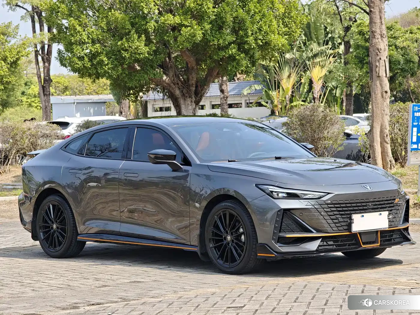 Chang'an Changan UNI-V id 4583762 из Китая 10