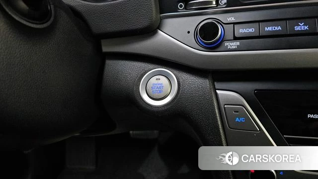 Hyundai Avante AD id 3814503 из Кореи 10