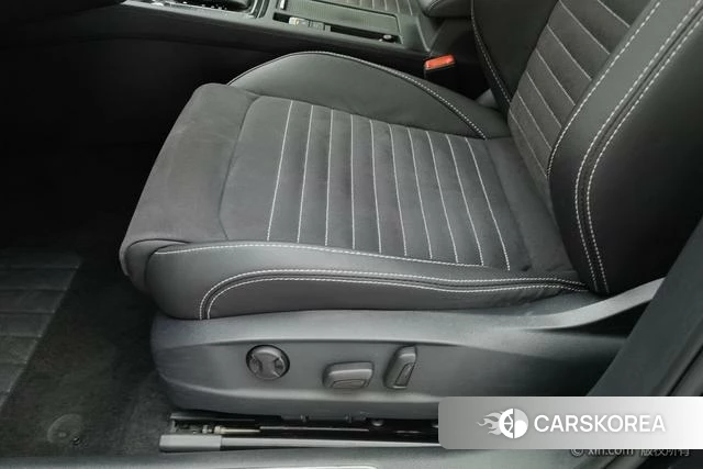 Volkswagen Magotan id 4321156 из Китая 10