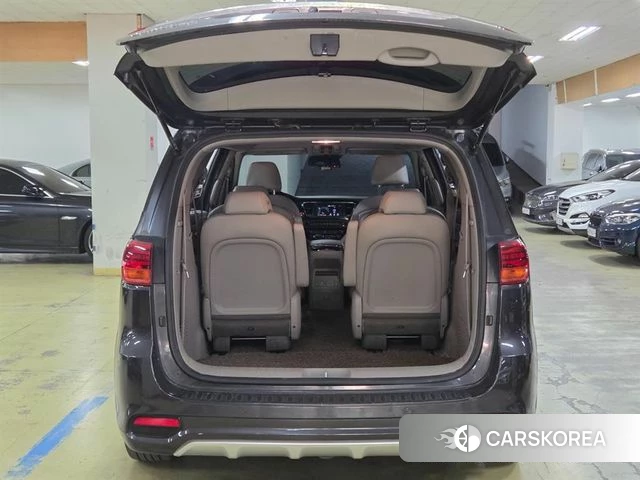 Kia The New Carnival id 4485868 из Кореи 10