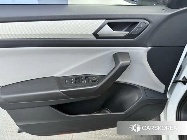 Volkswagen Exploring songs id 4368213 из Китая 10