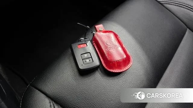 Toyota Prius C id 3449677 из Кореи 10