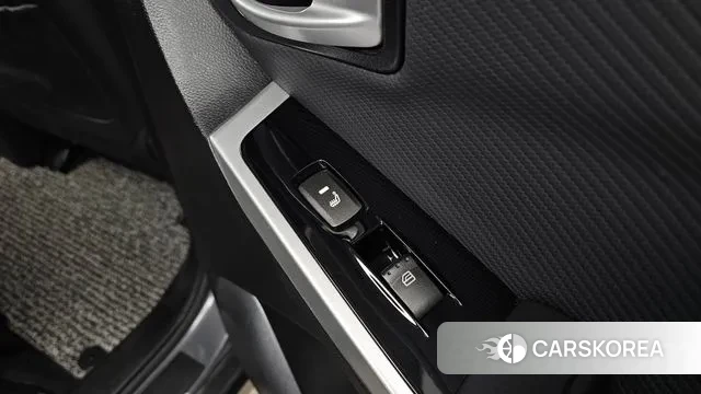 Ssangyong New Style Korando C id 3465139 из Кореи 10