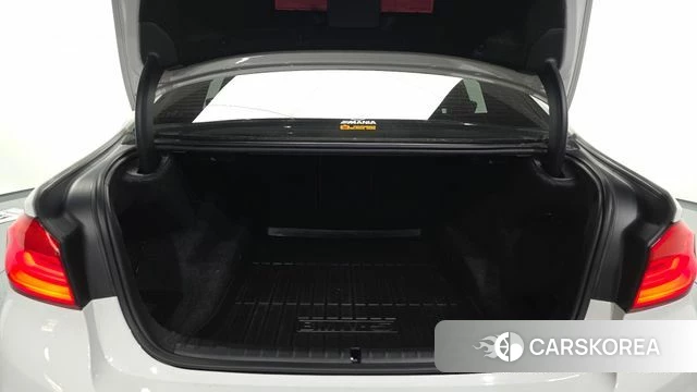 BMW 5 Series (G30) id 3965753 из Кореи 10